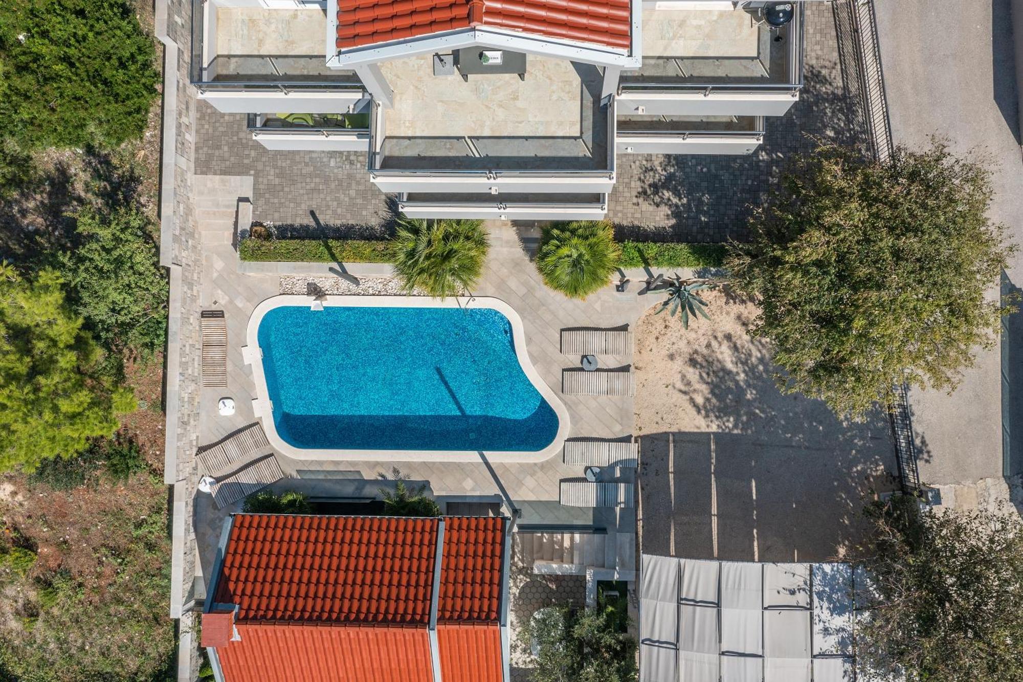 Villa Em Makarska Bagian luar foto