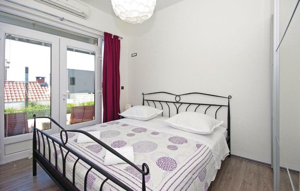 Villa Em Makarska Bagian luar foto